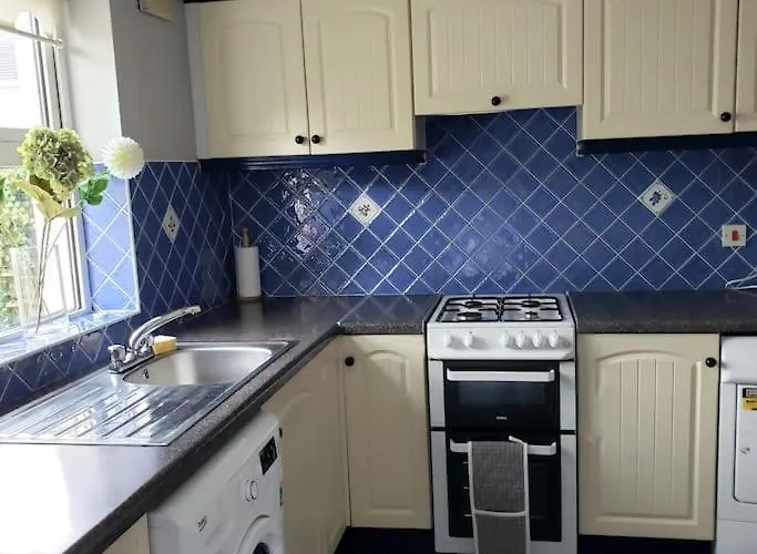 Дом отдыха Modern House, Town