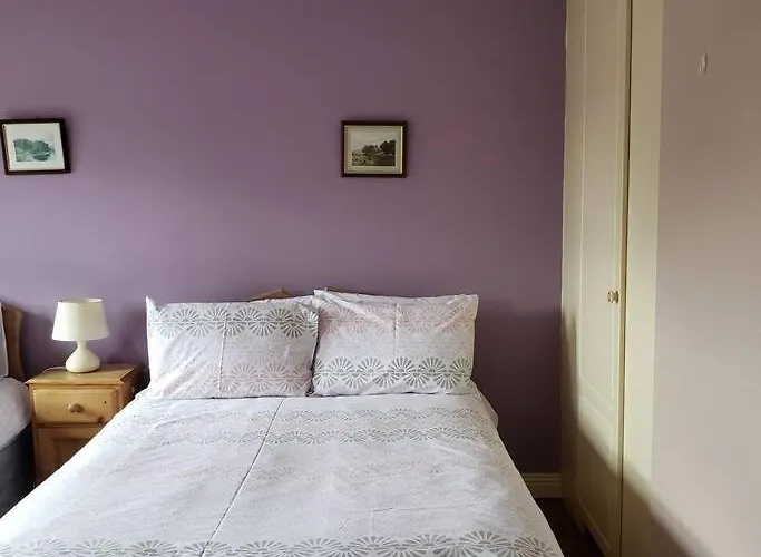 Modern House, Town Ferienhaus *